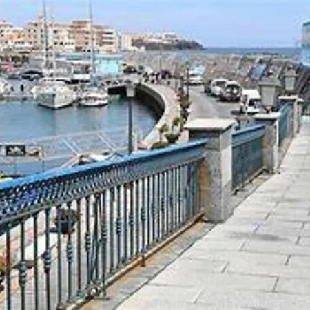 דירה Apto Costa Del Silencio Con Piscina Y Wifi ארונה