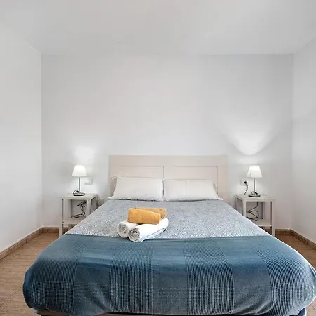 Apto Costa Del Silencio Con Piscina Y Wifi דירה